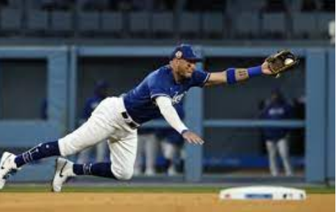 Dodgers’ Miguel Rojas Made an Unexpected Choice for the Home Run Derby ‘MVP’